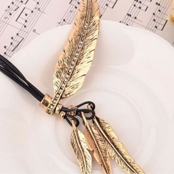 NWT StainlessSteel Feather Tree leaf Multi layer necklace , Adjustable - Picture 4 of 10